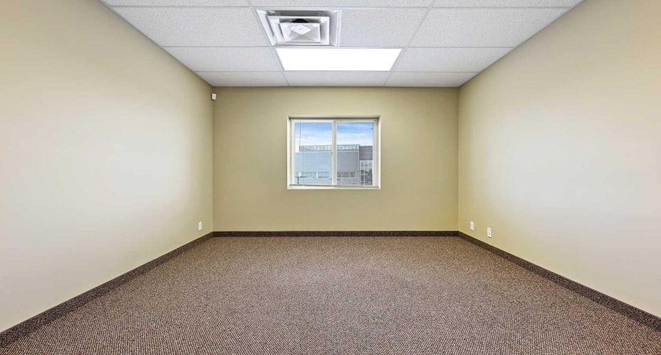 32 Westwinds Crescent, Calgary, Alberta T3J 5L3, ,Commercial,For Sale,Westwinds,A2247532