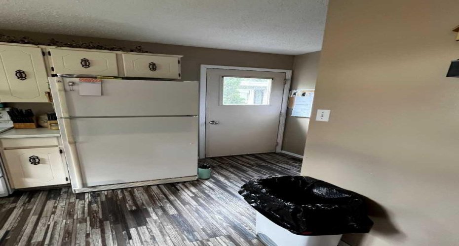 5029-43Street ., High Prairie, Alberta T0G 1E0, 3 Bedrooms Bedrooms, ,2 BathroomsBathrooms,Residential,For Sale,.,A2247650