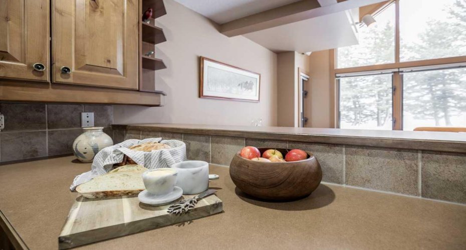 107 Mount View, Waterton Park, Alberta T0K 2M0, 4 Bedrooms Bedrooms, ,3 BathroomsBathrooms,Residential,For Sale,Mount View,A2246355