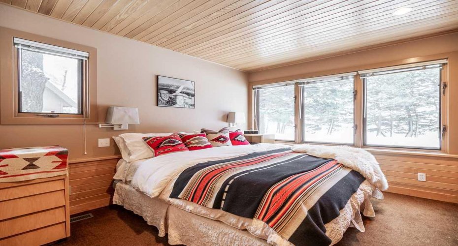 107 Mount View, Waterton Park, Alberta T0K 2M0, 4 Bedrooms Bedrooms, ,3 BathroomsBathrooms,Residential,For Sale,Mount View,A2246355