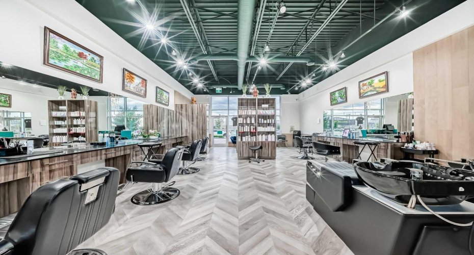 11501 Buffalo Run Boulevard, Calgary, Alberta T3T 0E4, ,Commercial,For Lease,Buffalo Run,A2248212