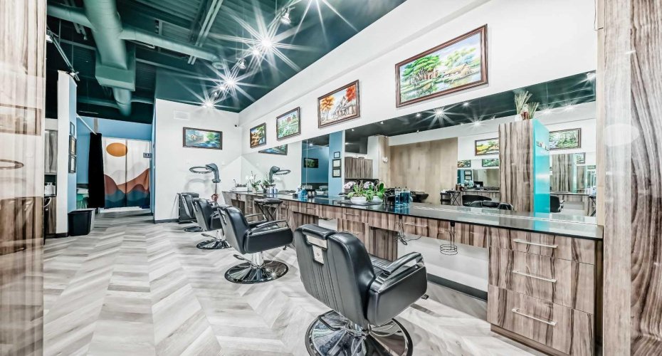 11501 Buffalo Run Boulevard, Calgary, Alberta T3T 0E4, ,Commercial,For Lease,Buffalo Run,A2248212