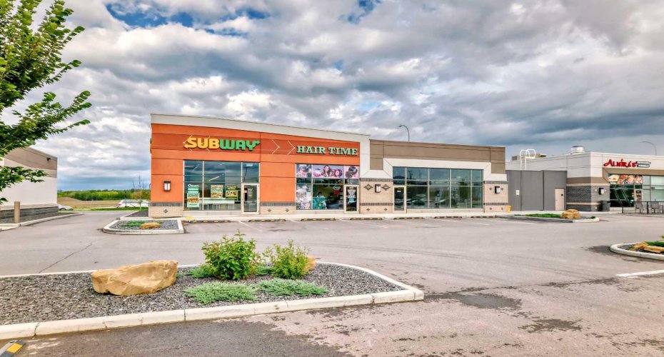 11501 Buffalo Run Boulevard, Calgary, Alberta T3T 0E4, ,Commercial,For Lease,Buffalo Run,A2248212