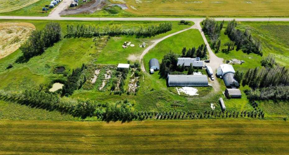 231052 330 Township, Rural Kneehill County, Alberta T0M 2C0, 2 Bedrooms Bedrooms, ,2 BathroomsBathrooms,Residential,For Sale,330,A2248296