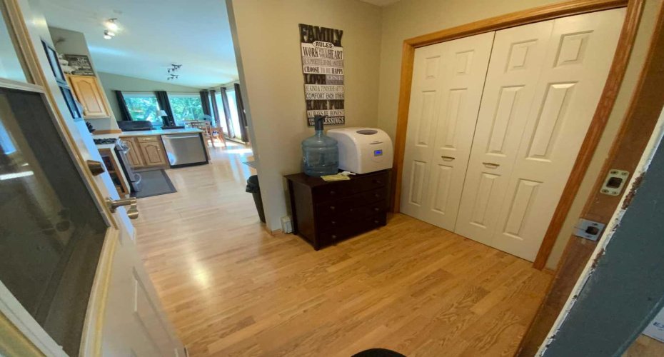 231052 330 Township, Rural Kneehill County, Alberta T0M 2C0, 2 Bedrooms Bedrooms, ,2 BathroomsBathrooms,Residential,For Sale,330,A2248296