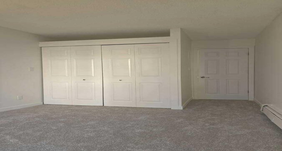 3730 50 Street, Calgary, Alberta T3A 2V9, 2 Bedrooms Bedrooms, ,1 BathroomBathrooms,Residential,For Sale,50,A2248729