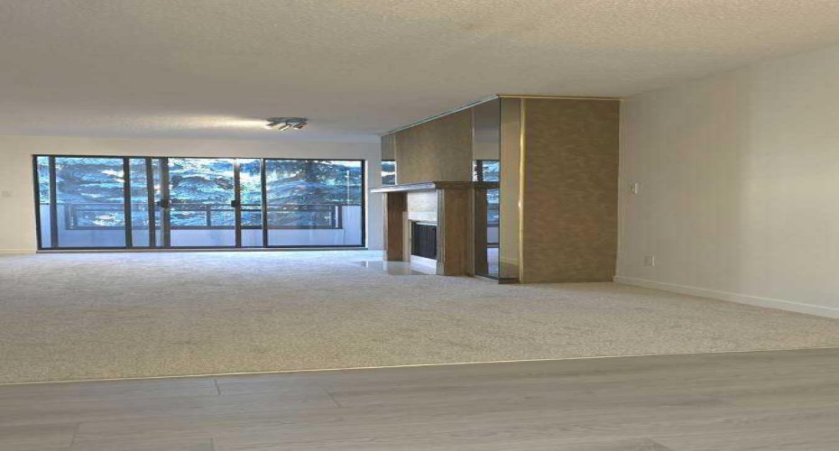 3730 50 Street, Calgary, Alberta T3A 2V9, 2 Bedrooms Bedrooms, ,1 BathroomBathrooms,Residential,For Sale,50,A2248729