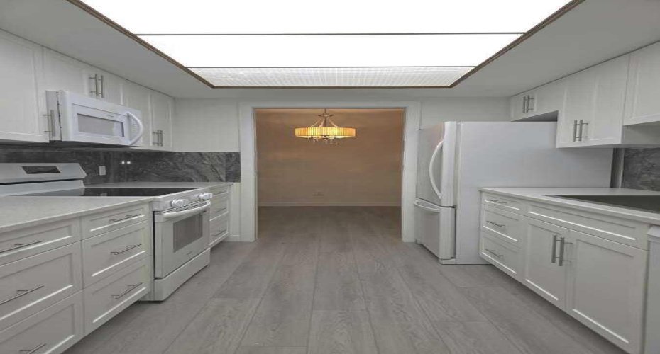 3730 50 Street, Calgary, Alberta T3A 2V9, 2 Bedrooms Bedrooms, ,1 BathroomBathrooms,Residential,For Sale,50,A2248729