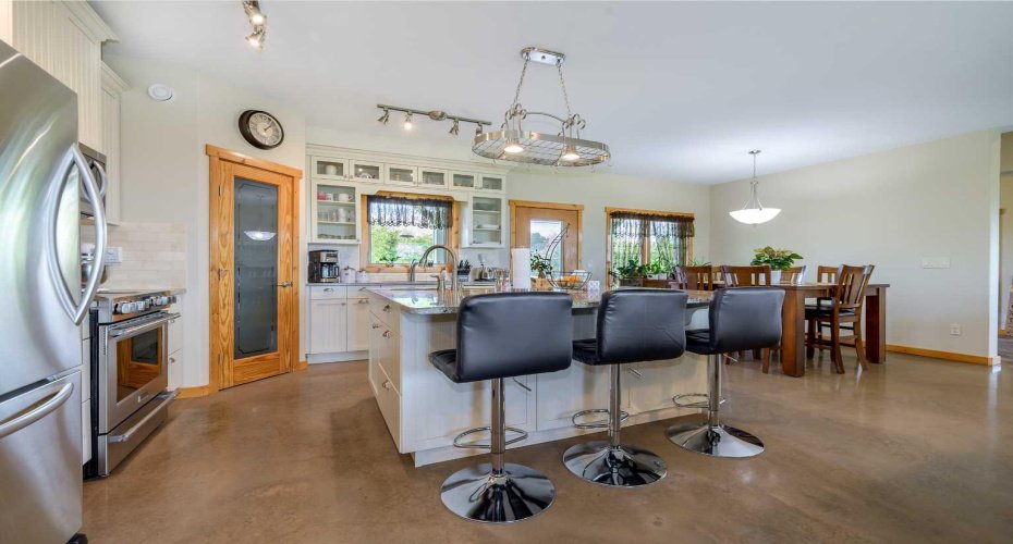 38139 Range Road 265, Rural Red Deer County, Alberta T4E 0Z3, 6 Bedrooms Bedrooms, ,6 BathroomsBathrooms,Residential,For Sale,Range Road 265,A2248584