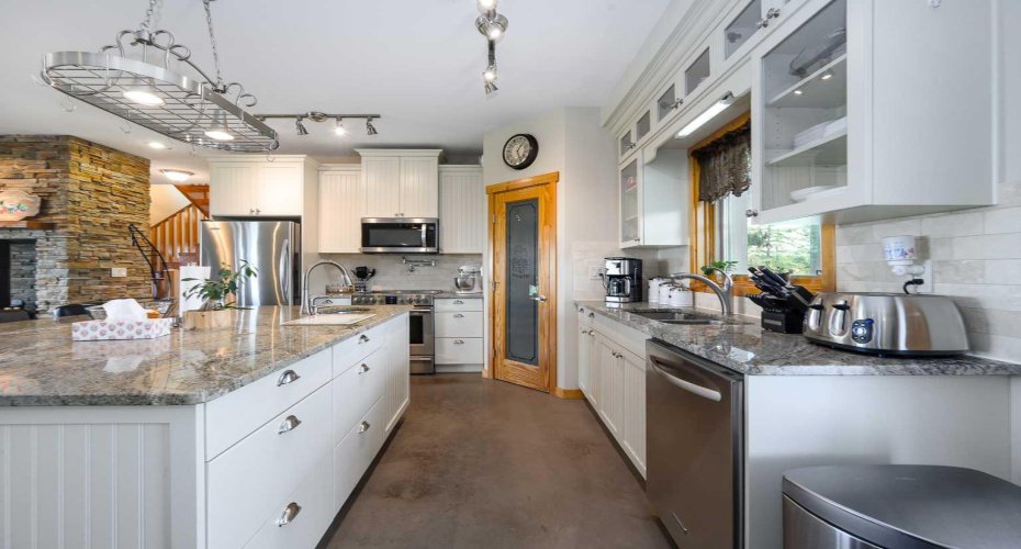 38139 Range Road 265, Rural Red Deer County, Alberta T4E 0Z3, 6 Bedrooms Bedrooms, ,6 BathroomsBathrooms,Residential,For Sale,Range Road 265,A2248584