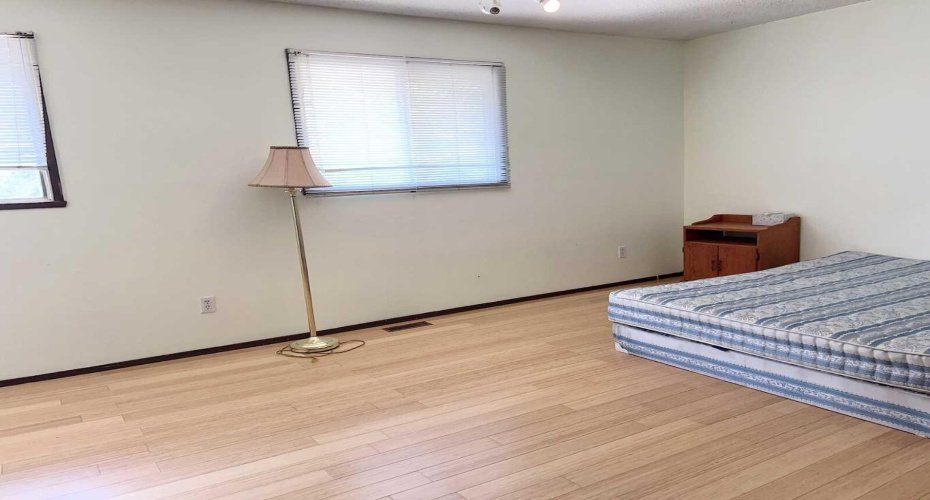 105 Valhalla Crescent, Calgary, Alberta T3A 1Z7, 6 Bedrooms Bedrooms, ,4 BathroomsBathrooms,Residential,For Sale,Valhalla,A2242505