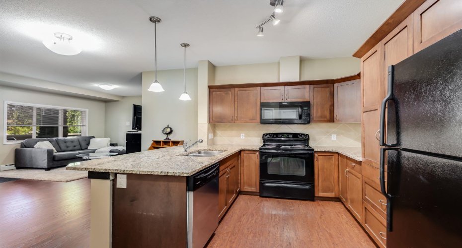 4 Kingsland Close, Airdrie, Alberta T4A 0J3, 2 Bedrooms Bedrooms, ,2 BathroomsBathrooms,Residential,For Sale,Kingsland,A2248790