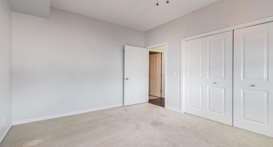 4 Kingsland Close, Airdrie, Alberta T4A 0J3, 2 Bedrooms Bedrooms, ,2 BathroomsBathrooms,Residential,For Sale,Kingsland,A2248790