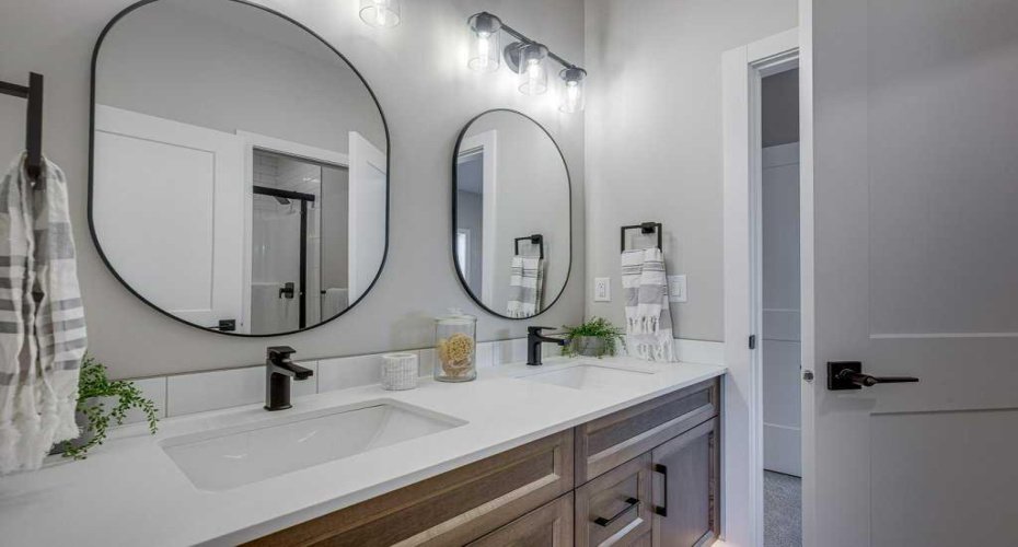 3 Gray Close, Sylvan Lake, Alberta T4S 0W4, 2 Bedrooms Bedrooms, ,2 BathroomsBathrooms,Residential,For Sale,Gray,A2247462