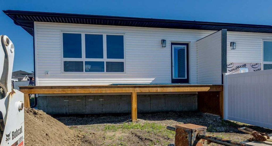 3 Gray Close, Sylvan Lake, Alberta T4S 0W4, 2 Bedrooms Bedrooms, ,2 BathroomsBathrooms,Residential,For Sale,Gray,A2247462
