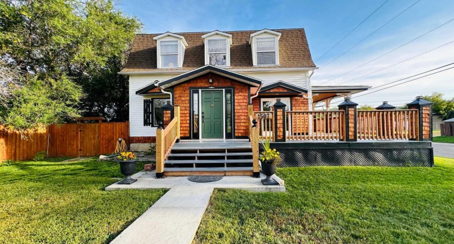 1507 2 Avenue, Drumheller, Alberta T0J 0Y1, 3 Bedrooms Bedrooms, ,4 BathroomsBathrooms,Residential,For Sale,2 Avenue,A2245989