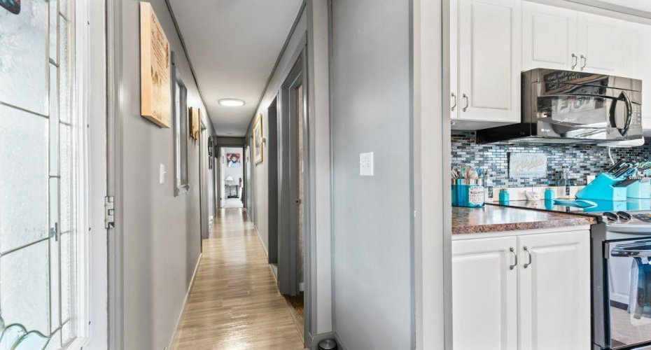 6220 17 Avenue, Calgary, Alberta T2A 0W6, 3 Bedrooms Bedrooms, ,1 BathroomBathrooms,Mobile,For Sale,17,A2249224