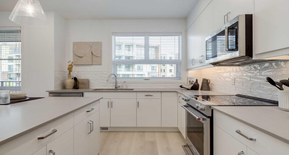 1469 Na'a Drive, Calgary, Alberta T3H 6A4, 2 Bedrooms Bedrooms, ,3 BathroomsBathrooms,Residential,For Sale,Na'a,A2245993