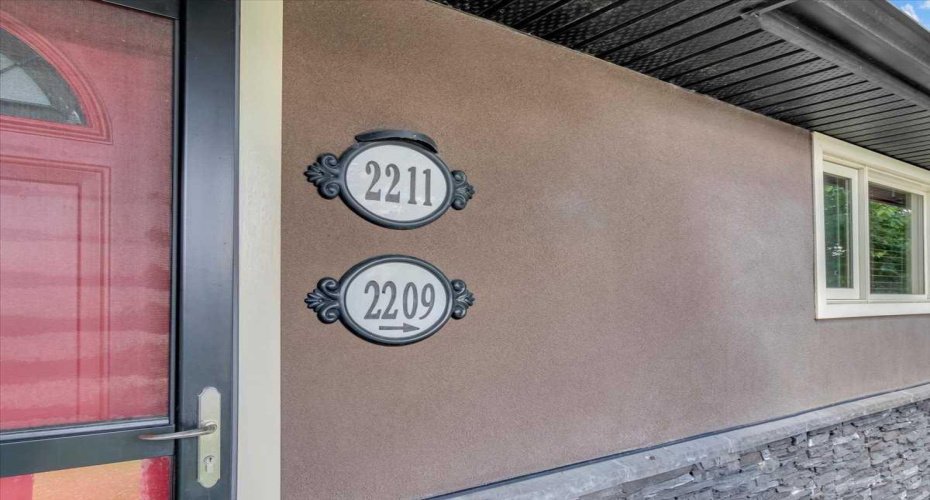 2211 45 Street, Calgary, Alberta T2B 1K1, 3 Bedrooms Bedrooms, ,2 BathroomsBathrooms,Residential,For Sale,45,A2248014