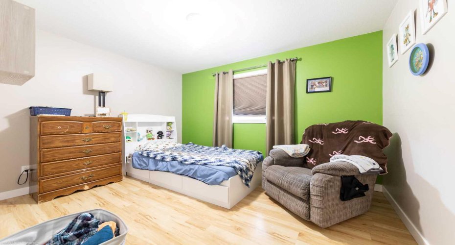 26 Hillmond Avenue, Hillmond, Saskatchewan S0M 0W0, 5 Bedrooms Bedrooms, ,3 BathroomsBathrooms,Residential,For Sale,Hillmond,A2249533