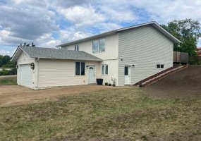 26 Hillmond Avenue, Hillmond, Saskatchewan S0M 0W0, 5 Bedrooms Bedrooms, ,3 BathroomsBathrooms,Residential,For Sale,Hillmond,A2249533