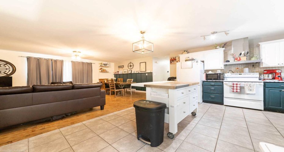 26 Hillmond Avenue, Hillmond, Saskatchewan S0M 0W0, 5 Bedrooms Bedrooms, ,3 BathroomsBathrooms,Residential,For Sale,Hillmond,A2249533