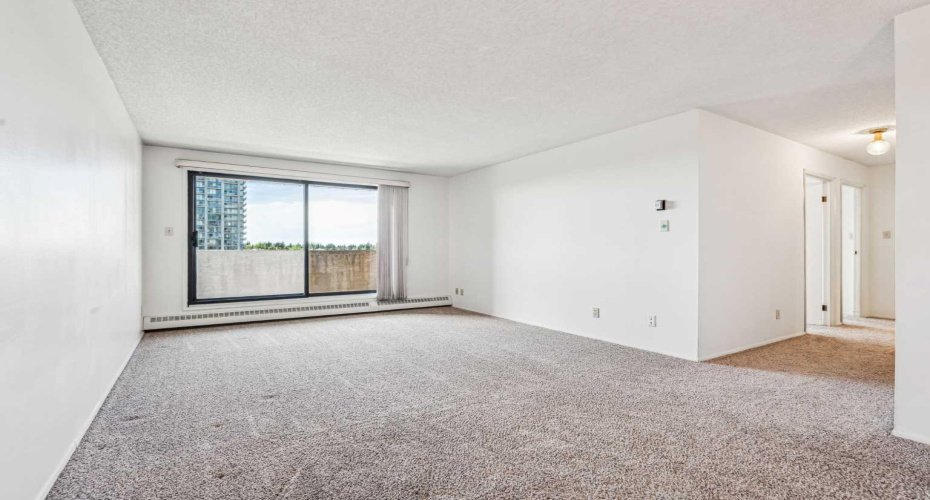 924 14 Avenue, Calgary, Alberta T2R 0N7, 2 Bedrooms Bedrooms, ,1 BathroomBathrooms,Residential,For Sale,14,A2226138