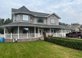302 8 Avenue, Fox Creek, Alberta T0H 1P0, 6 Bedrooms Bedrooms, ,5 BathroomsBathrooms,Residential,For Sale,8,A2238886