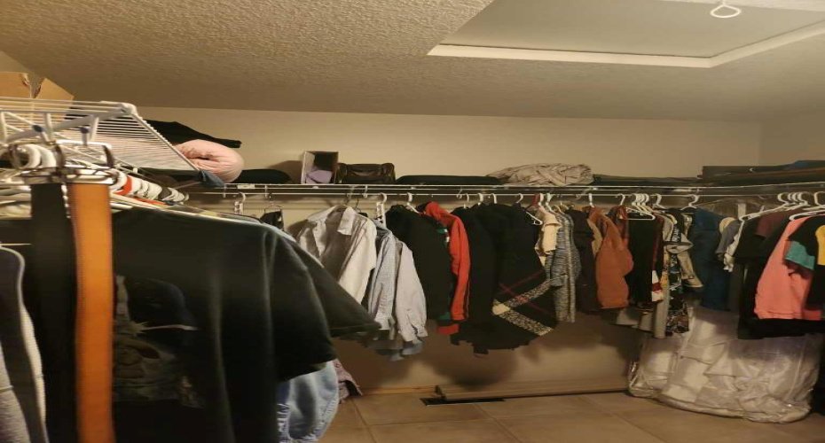 302 8 Avenue, Fox Creek, Alberta T0H 1P0, 6 Bedrooms Bedrooms, ,5 BathroomsBathrooms,Residential,For Sale,8,A2238886