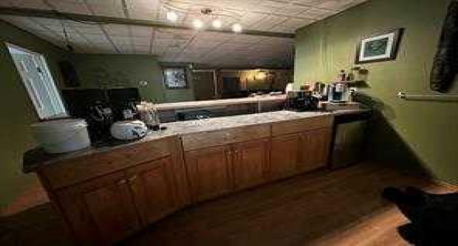 302 8 Avenue, Fox Creek, Alberta T0H 1P0, 6 Bedrooms Bedrooms, ,5 BathroomsBathrooms,Residential,For Sale,8,A2238886