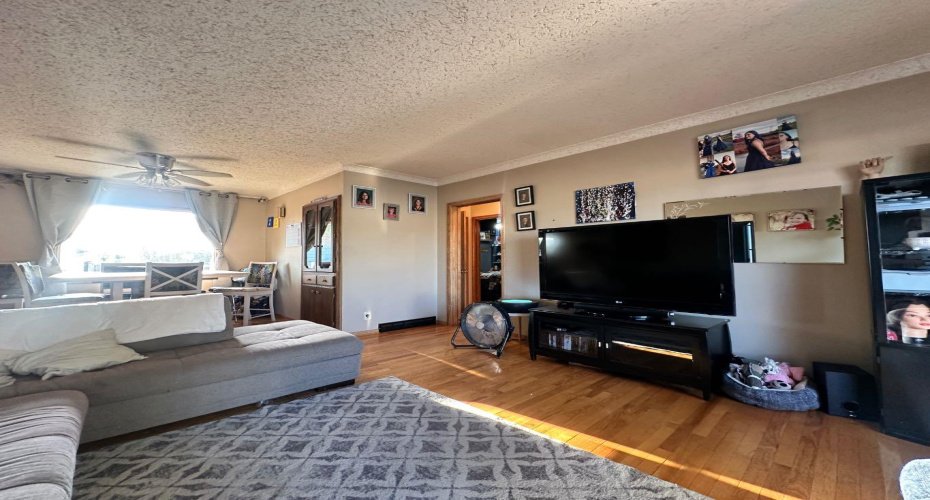 312 Main Street, Maidstone, Saskatchewan S0M 1M0, 3 Bedrooms Bedrooms, ,2 BathroomsBathrooms,Residential,For Sale,Main,A2250204