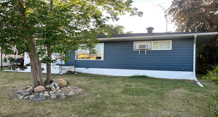 312 Main Street, Maidstone, Saskatchewan S0M 1M0, 3 Bedrooms Bedrooms, ,2 BathroomsBathrooms,Residential,For Sale,Main,A2250204