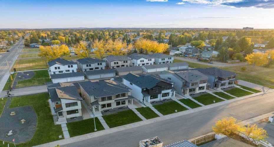 16 Alderwood Close, Calgary, Alberta T2H 1T3, 4 Bedrooms Bedrooms, ,4 BathroomsBathrooms,Residential,For Sale,Alderwood,A2249158