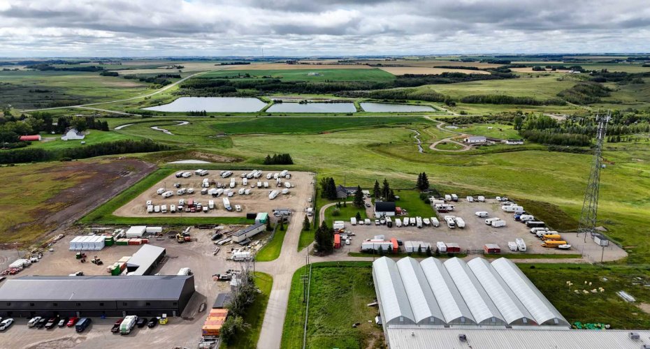 8-1415 sec 582 Highway, Didsbury, Alberta T0M 0W0, ,Commercial,For Sale,sec 582,A2249845