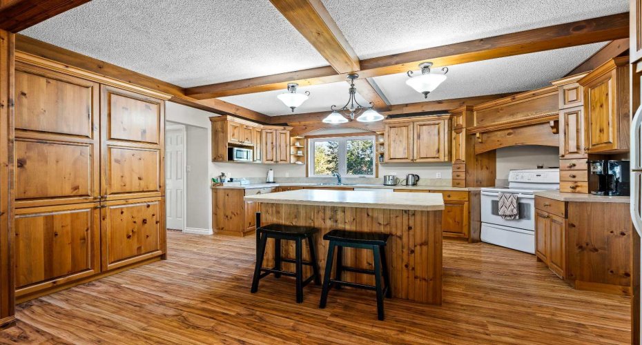 720 Poplar Drive, Rural St. Paul No. 19, County of, Alberta T0A 1A0, 4 Bedrooms Bedrooms, ,3 BathroomsBathrooms,Residential,For Sale,Poplar,A2249614