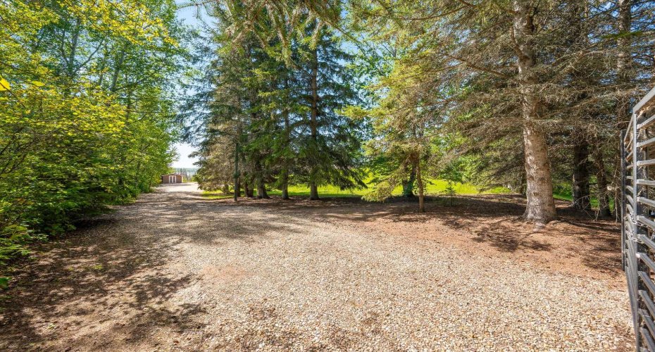 720 Poplar Drive, Rural St. Paul No. 19, County of, Alberta T0A 1A0, 4 Bedrooms Bedrooms, ,3 BathroomsBathrooms,Residential,For Sale,Poplar,A2249614