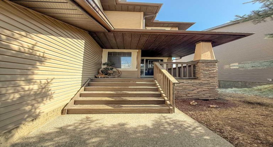 128 Chaparral Valley Drive, Calgary, Alberta T2X0M4, 4 Bedrooms Bedrooms, ,4 BathroomsBathrooms,Residential,For Sale,Chaparral Valley,A2250010