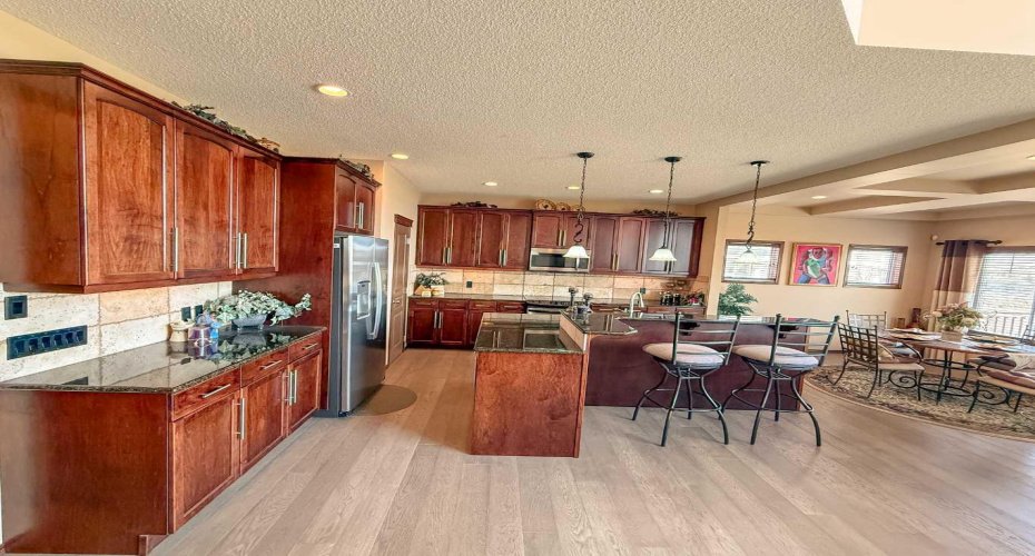 128 Chaparral Valley Drive, Calgary, Alberta T2X0M4, 4 Bedrooms Bedrooms, ,4 BathroomsBathrooms,Residential,For Sale,Chaparral Valley,A2250010