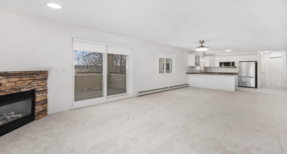 7451 Springbank Boulevard, Calgary, Alberta T3H4K5, 2 Bedrooms Bedrooms, ,2 BathroomsBathrooms,Residential,For Sale,Springbank,A2250493