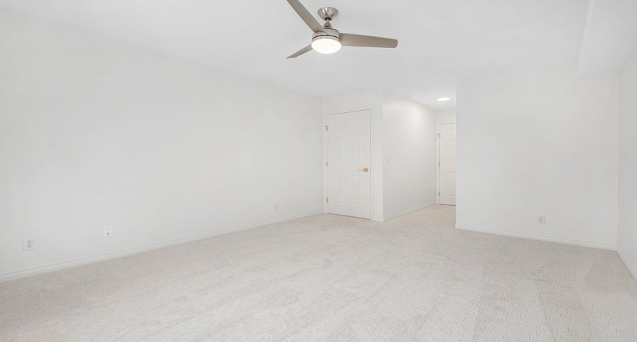 7451 Springbank Boulevard, Calgary, Alberta T3H4K5, 2 Bedrooms Bedrooms, ,2 BathroomsBathrooms,Residential,For Sale,Springbank,A2250493