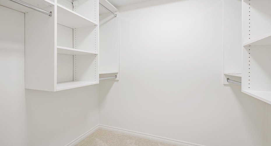 7451 Springbank Boulevard, Calgary, Alberta T3H4K5, 2 Bedrooms Bedrooms, ,2 BathroomsBathrooms,Residential,For Sale,Springbank,A2250493