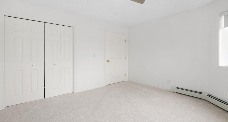 7451 Springbank Boulevard, Calgary, Alberta T3H4K5, 2 Bedrooms Bedrooms, ,2 BathroomsBathrooms,Residential,For Sale,Springbank,A2250493