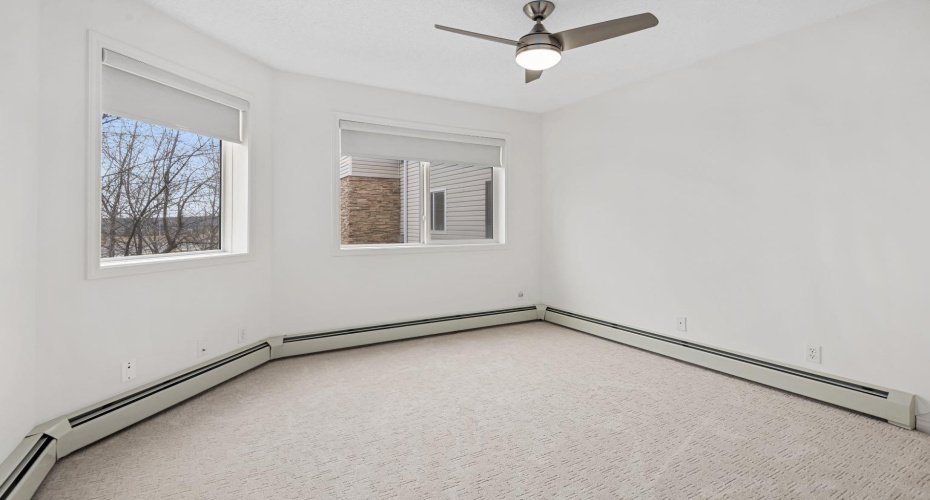 7451 Springbank Boulevard, Calgary, Alberta T3H4K5, 2 Bedrooms Bedrooms, ,2 BathroomsBathrooms,Residential,For Sale,Springbank,A2250493