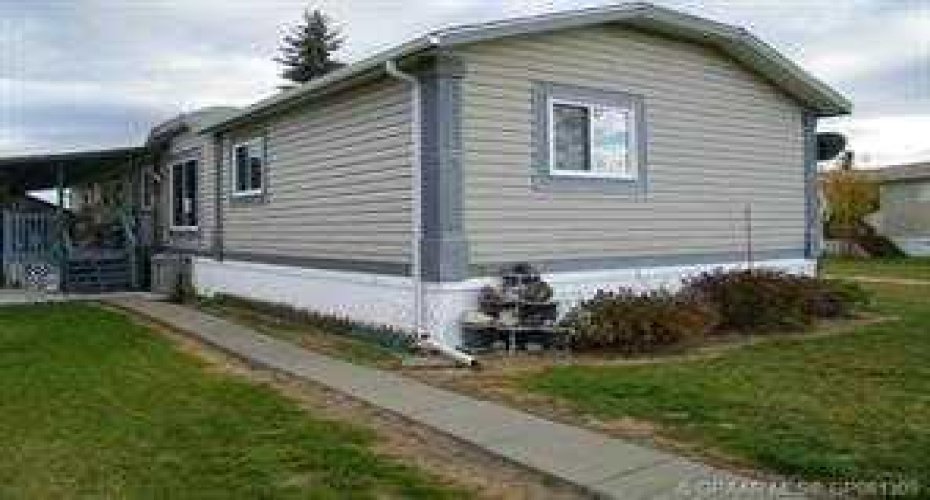 7928 97 Avenue, Peace River, Alberta T8S1W6, 3 Bedrooms Bedrooms, ,2 BathroomsBathrooms,Mobile,For Sale,97,A2250780