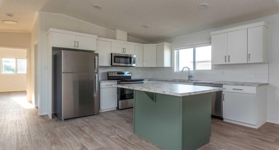 5308 57 Street, Lloydminster, Alberta T9V 2A3, 3 Bedrooms Bedrooms, ,2 BathroomsBathrooms,Mobile,For Sale,57,A2250866
