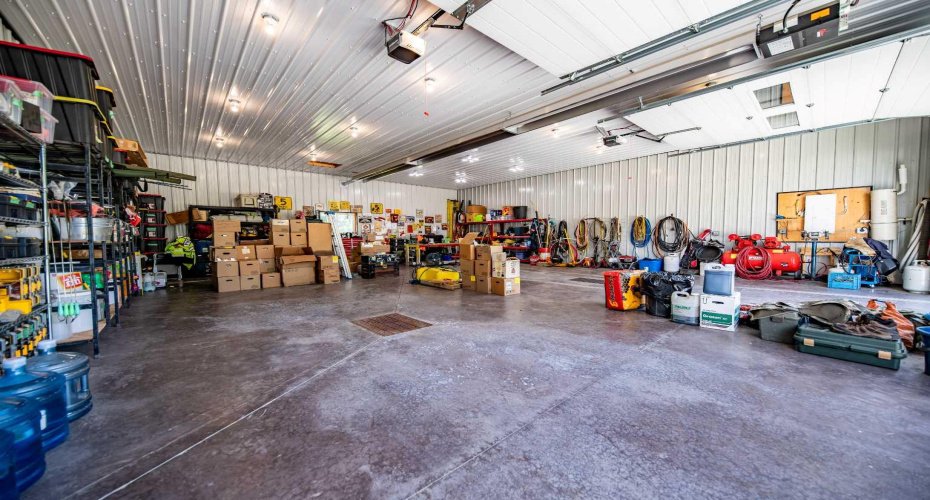 69067 HWY 40, Grovedale, Alberta T0H 1X0, 5 Bedrooms Bedrooms, ,4 BathroomsBathrooms,Residential,For Sale,HWY 40,A2250899