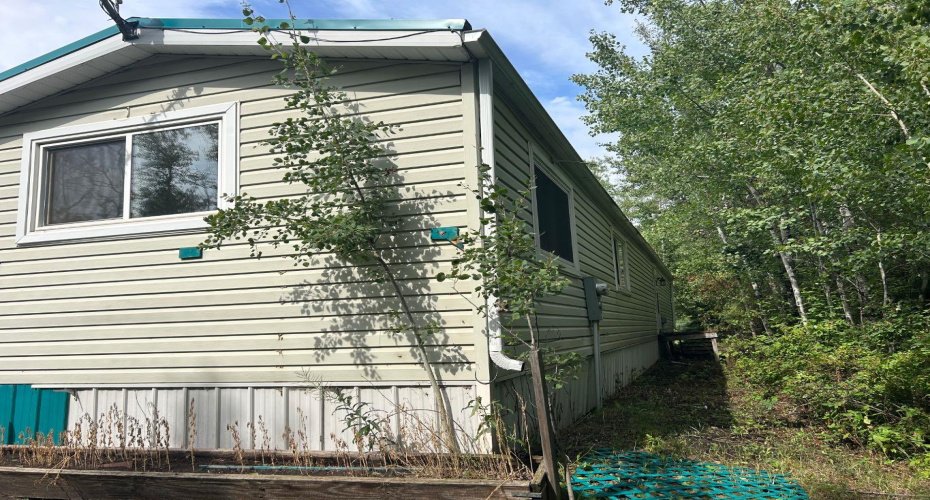 63303 867 Highway, Rural Lac La Biche County, Alberta T0A1S1, 2 Bedrooms Bedrooms, ,1 BathroomBathrooms,Residential,For Sale,867,A2250134