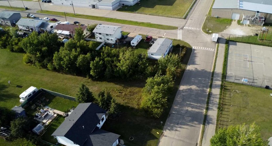 9716 97 Street, Wembley, Alberta T0H3S0, ,Land,For Sale,97,A2250014