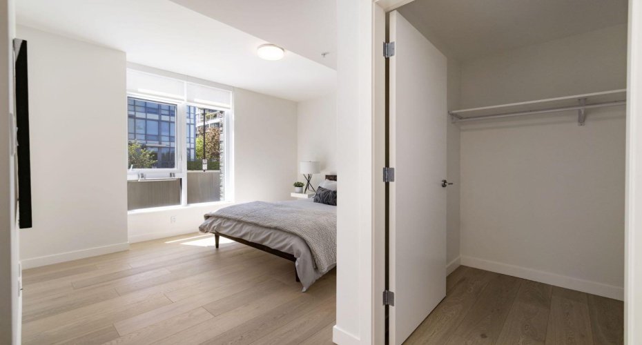 88 Waterfront Mews, Calgary, Alberta T2P 1K7, 3 Bedrooms Bedrooms, ,4 BathroomsBathrooms,Residential,For Sale,Waterfront,A2251109