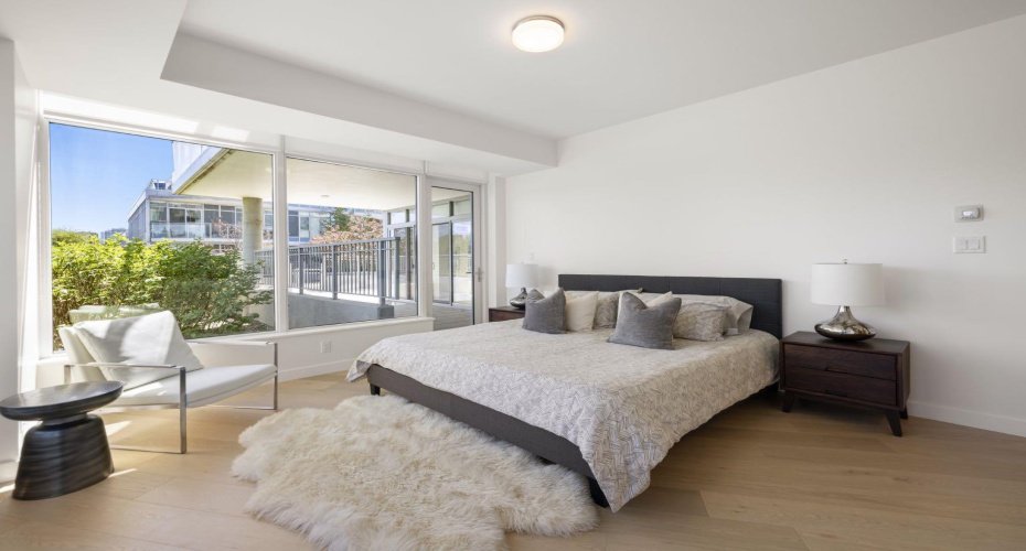 88 Waterfront Mews, Calgary, Alberta T2P 1K7, 3 Bedrooms Bedrooms, ,4 BathroomsBathrooms,Residential,For Sale,Waterfront,A2251109